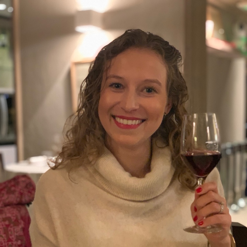 Meet your Posher, Mariya